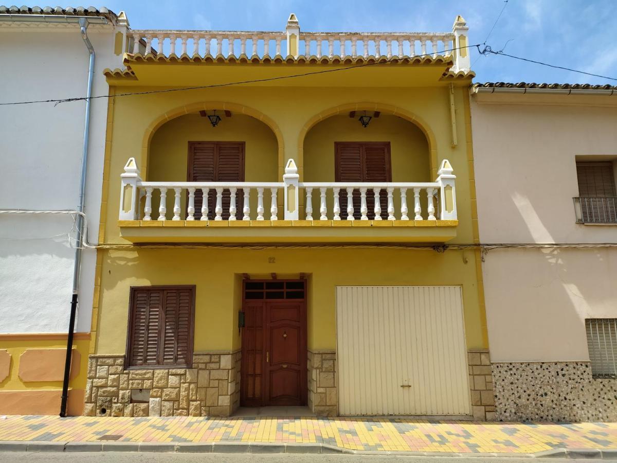 Вилла Casa Marta Chella Экстерьер фото