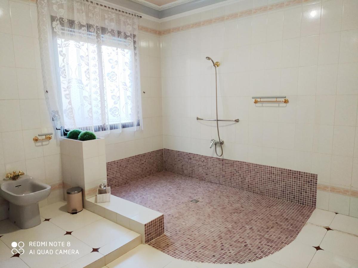Вилла Casa Marta Chella Экстерьер фото